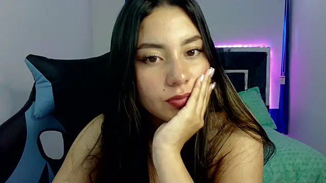 Snapshot of Lia_14_ chatting on 03.05.25 Lia 14 online show from 03.05.25