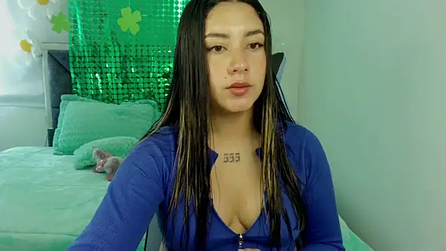 Snapshot of Lia_14_ chatting on 03.18.25 Lia 14 online show from 03.18.25