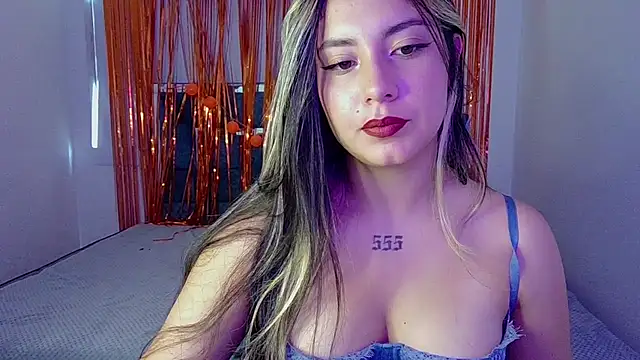 Snapshot of Lia_14_ chatting on 11.02.25 Lia 14 online show from 11.02.25