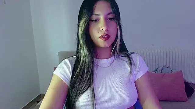 Snapshot of Lia_14_ chatting on 05.01.26 Lia 14 online show from 05.01.26
