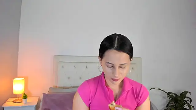 MELISSA ALVAREZ online show from 10.29.25