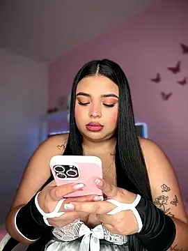 Emily cooper20 online show from 01.12.26