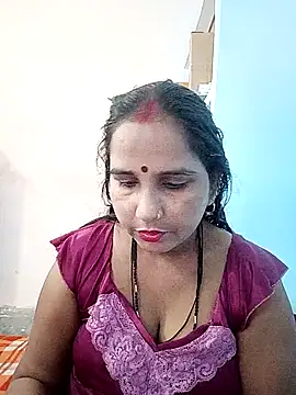 reemacouple007 online show from 10.26.25