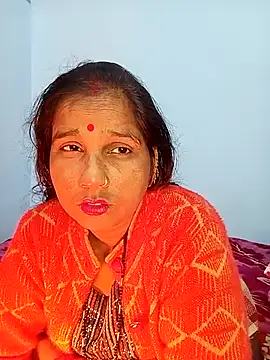 Snapshot of reemacouple007 chatting on 12.18.25 reemacouple007 online show from 12.18.25