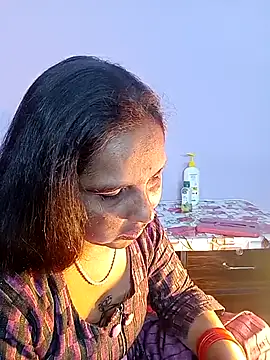 Snapshot of reemacouple007 chatting on 02.02.26 reemacouple007 online show from 02.02.26