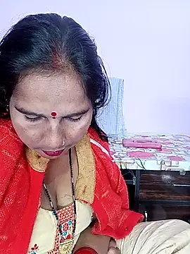 Snapshot of reemacouple007 chatting on 02.07.26 reemacouple007 online show from 02.07.26