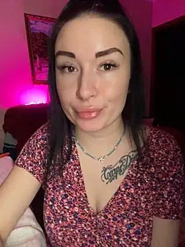 Snapshot of Roxana_Bell chatting on 01.27.25 Roxana Bell online show from 01.27.25