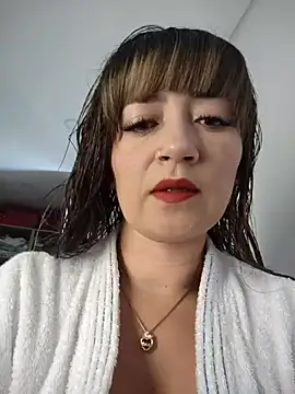 tata laima   online show from 10.20.25