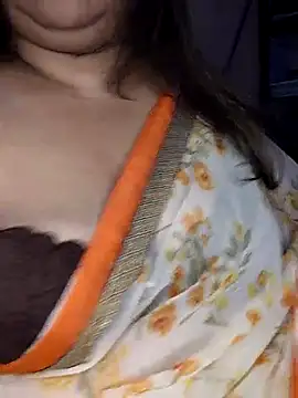 Snapshot of Ravina_patil1 chatting on 02.16.25 Ravina patil1 online show from 02.16.25