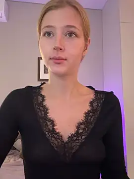 LunaRase online show from 04.07.26