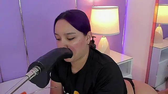 SophyRuiz  online show from 01.13.26