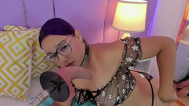 SophyRuiz  online show from 03.25.26