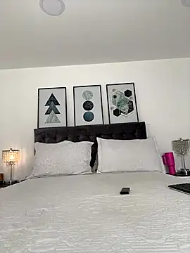 exoticcute online show from 11.30.25