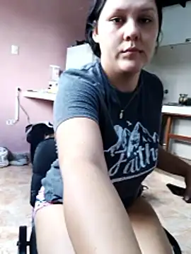 Ariakris online show from 05.18.26