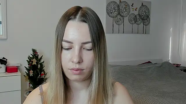 Snapshot of Mia_shy1 chatting on 01.09.25 Mia shy1 online show from 01.09.25