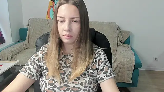 Snapshot of Mia_shy1 chatting on 12.02.25 Mia shy1 online show from 12.02.25