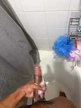 kingoqueens online show from 12.15.25