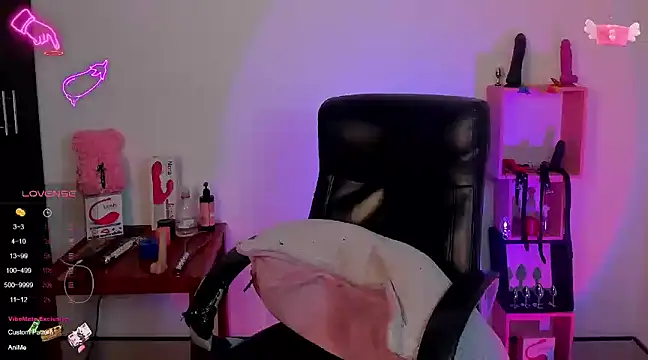 sara goodgirl13 online show from 02.02.25