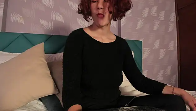 Moony 14 online show from 01.11.25