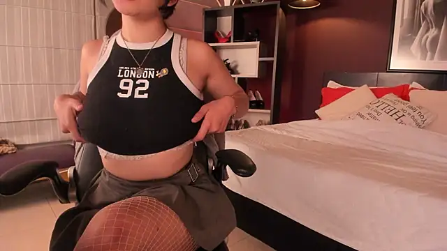 Moony 14 online show from 02.11.26