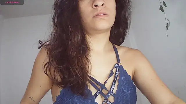 stephybrowm7 online show from 10.18.25