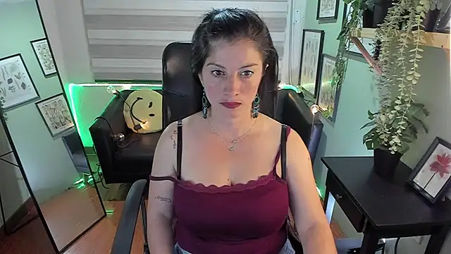 Aliiz 01 online show from 07.24.26