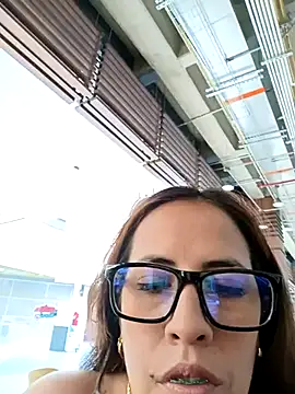 Snapshot of Lena-32 chatting on 03.13.25 Lena-32 online show from 03.13.25