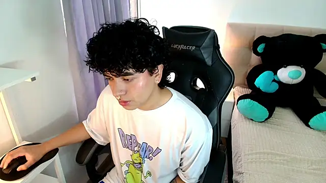  nickconnor01 online show from 12.07.24