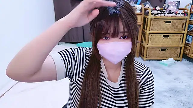 Megu Melon online show from 10.05.25