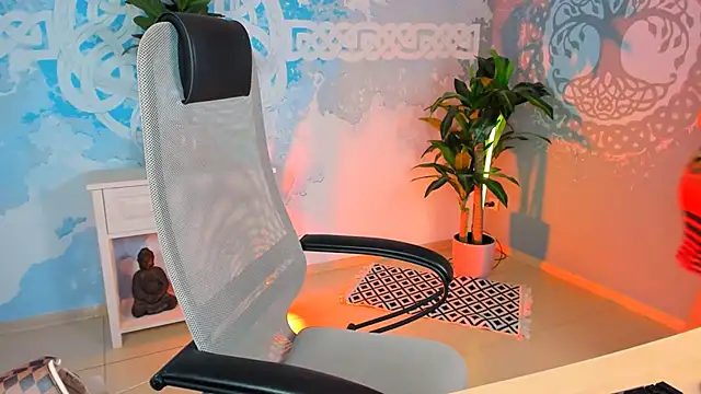 sugar vivien online show from 12.28.24