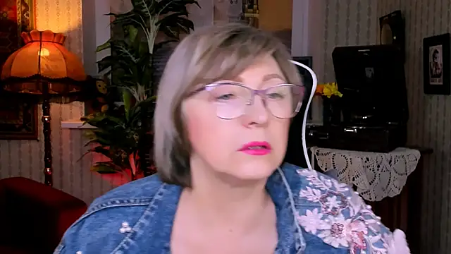 sugar vivien online show from 01.18.25