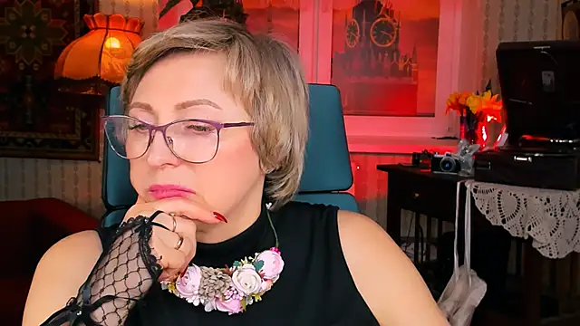 sugar vivien online show from 03.05.25