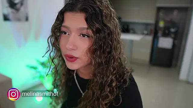 Snapshot of Melina-Smith chatting on 02.25.25 Melina-Smith online show from 02.25.25