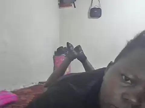 Snapshot of pritty-leila chatting on 03.22.25 pritty-leila online show from 03.22.25