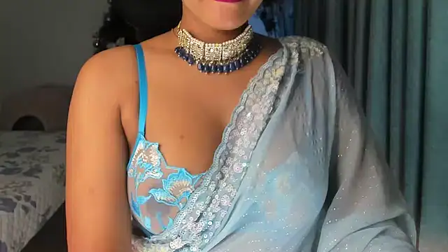 Bad Girl Kayra69 online show from 12.31.24