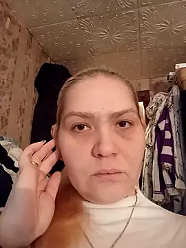 Snapshot of Minna_Jeannie chatting on 12.11.24 Minna Jeannie online show from 12.11.24