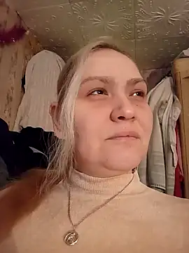 Snapshot of Minna_Jeannie chatting on 01.14.25 Minna Jeannie online show from 01.14.25