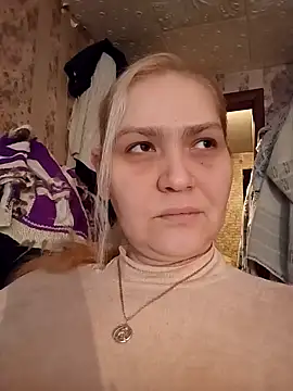 Snapshot of Minna_Jeannie chatting on 02.07.25 Minna Jeannie online show from 02.07.25