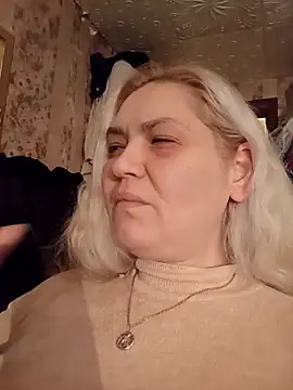 Snapshot of Minna_Jeannie chatting on 02.17.25 Minna Jeannie online show from 02.17.25