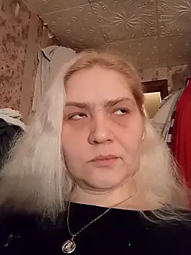 Snapshot of Minna_Jeannie chatting on 03.10.25 Minna Jeannie online show from 03.10.25