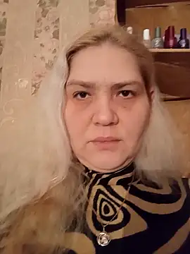 Snapshot of Minna_Jeannie chatting on 03.17.25 Minna Jeannie online show from 03.17.25