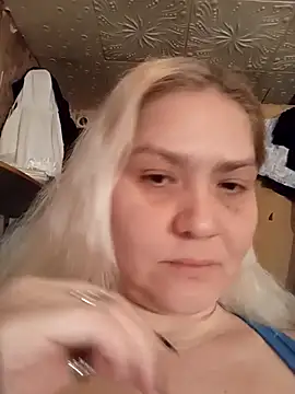 Snapshot of Minna_Jeannie chatting on 09.12.25 Minna Jeannie online show from 09.12.25