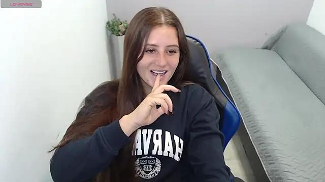 valerie diaz1 online show from 09.30.25