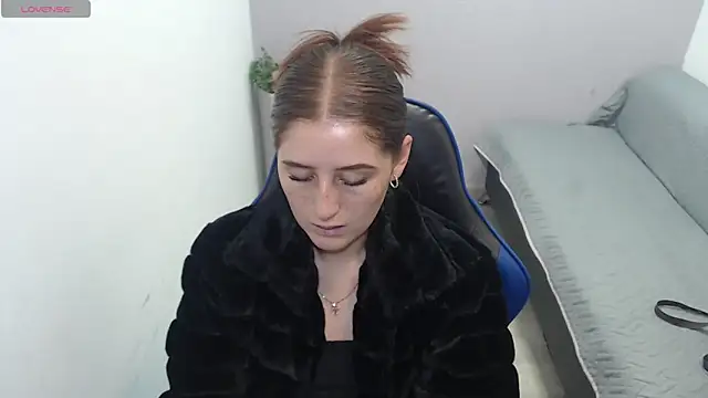 valerie diaz1 online show from 10.18.25