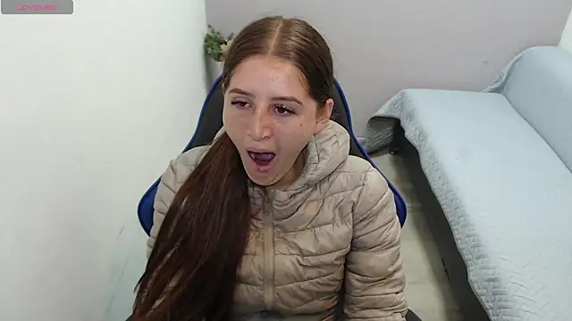 valerie diaz1 online show from 11.19.25