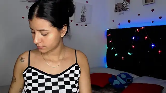 floweer  online show from 03.14.25