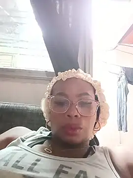 Melanie candy  online show from 04.11.26