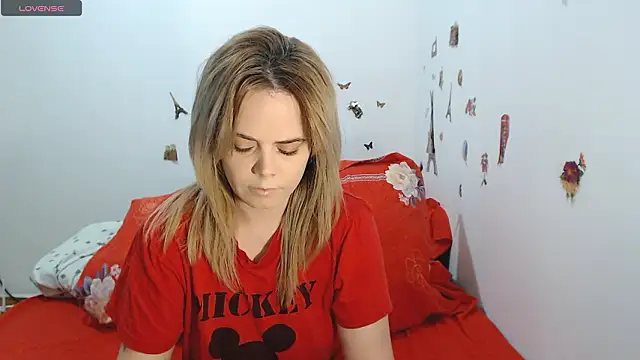 hotmilf4uxxx online show from 02.02.26