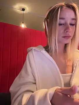 SSSATIVA model online show from 02.27.25