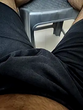 SplitPrestige19 online show from 12.17.25